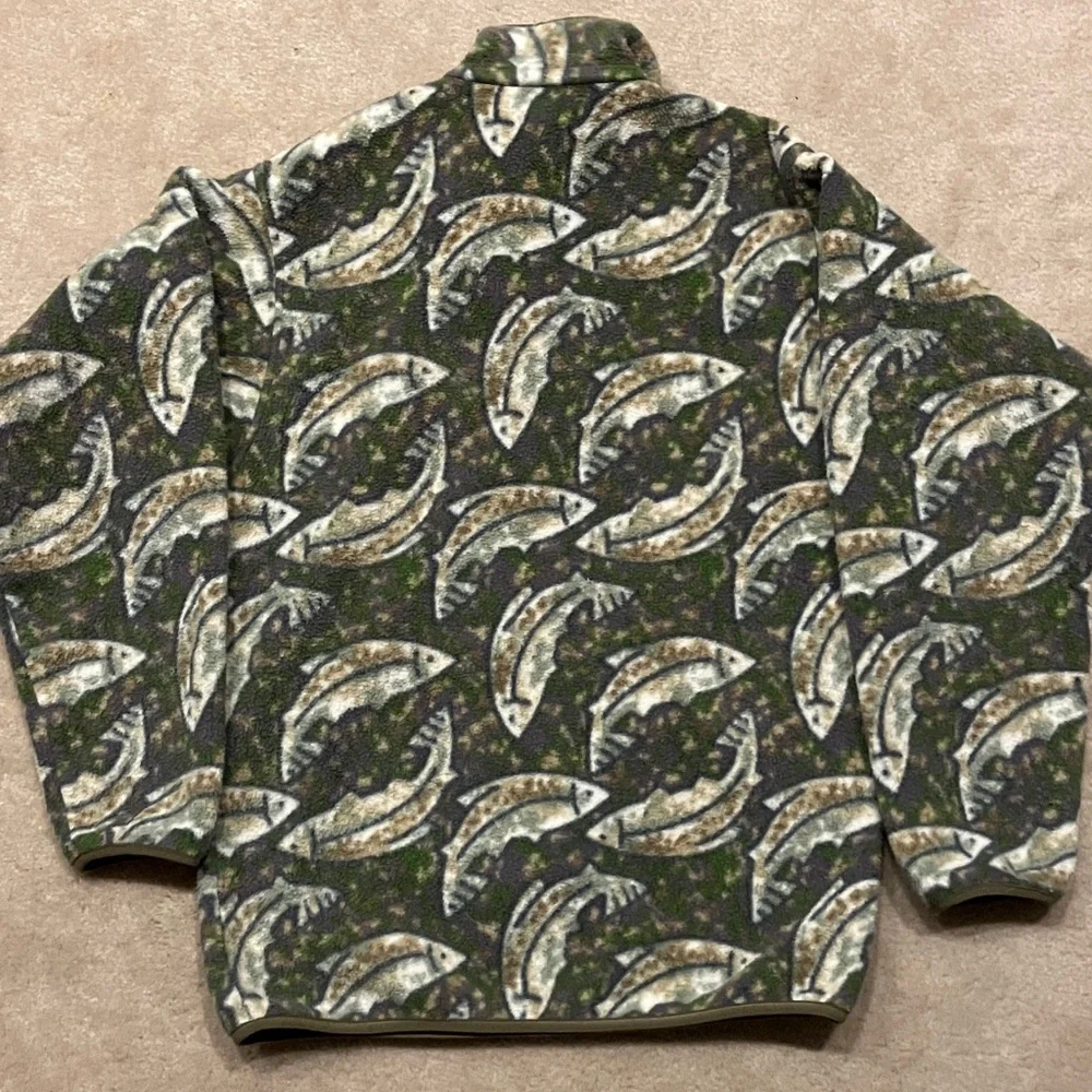 Patagonia Leaping Oasis Pattern Synchilla Fleece Pullover - Picture 5 of 5